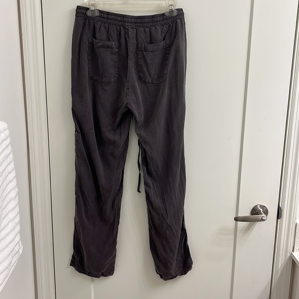 Pure Navy Pants. Size S - Picture 3 of 4